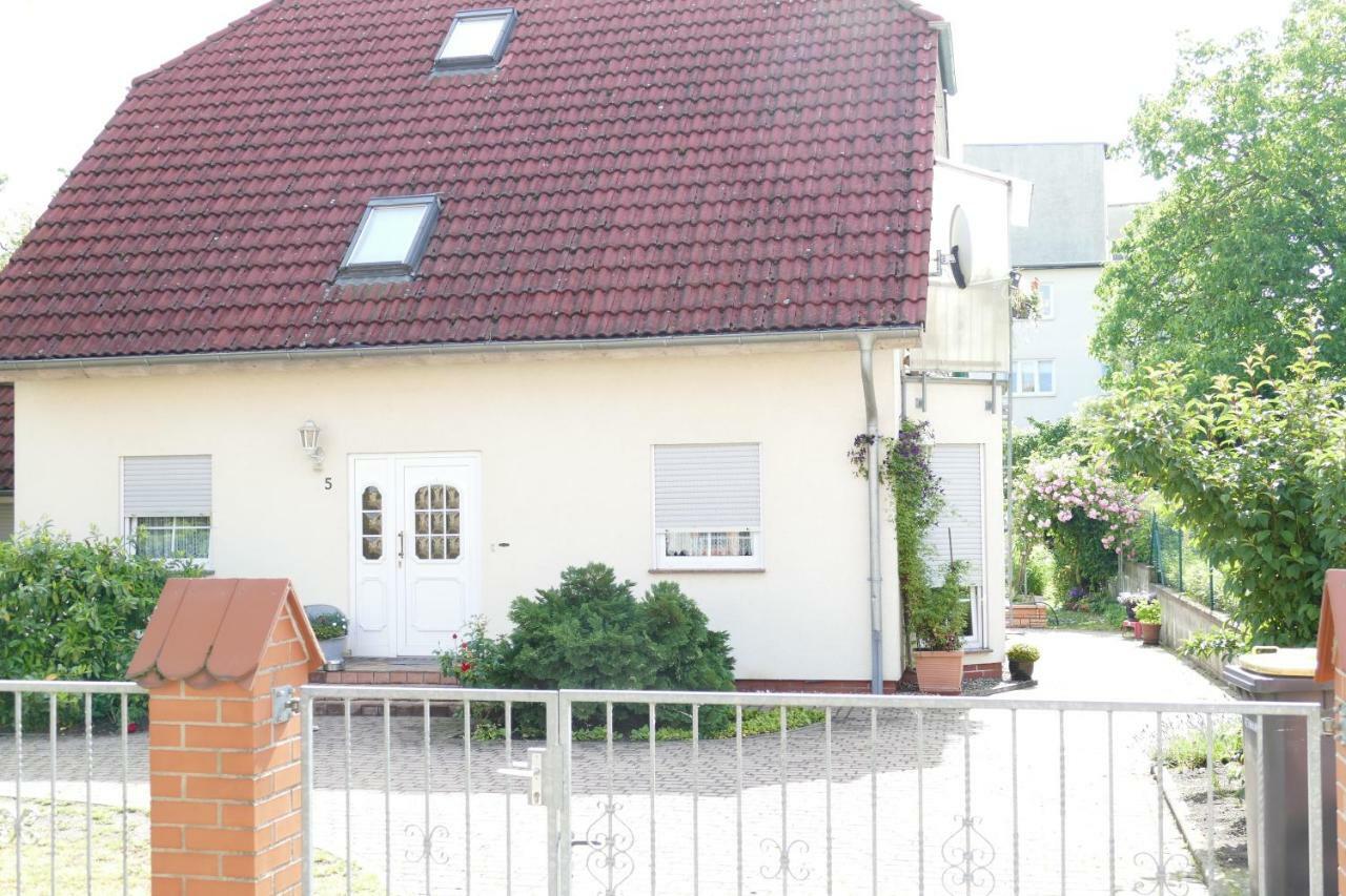 5 Gartenstraße Apartment